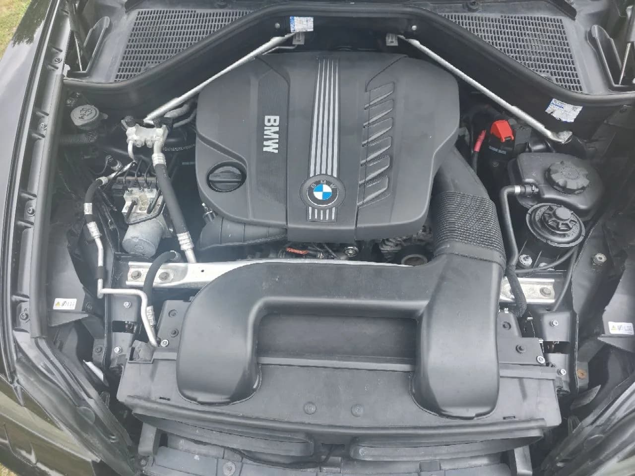 Használt BMW X6 xDrive30d eladó Zalaegerszegen – fotó 11