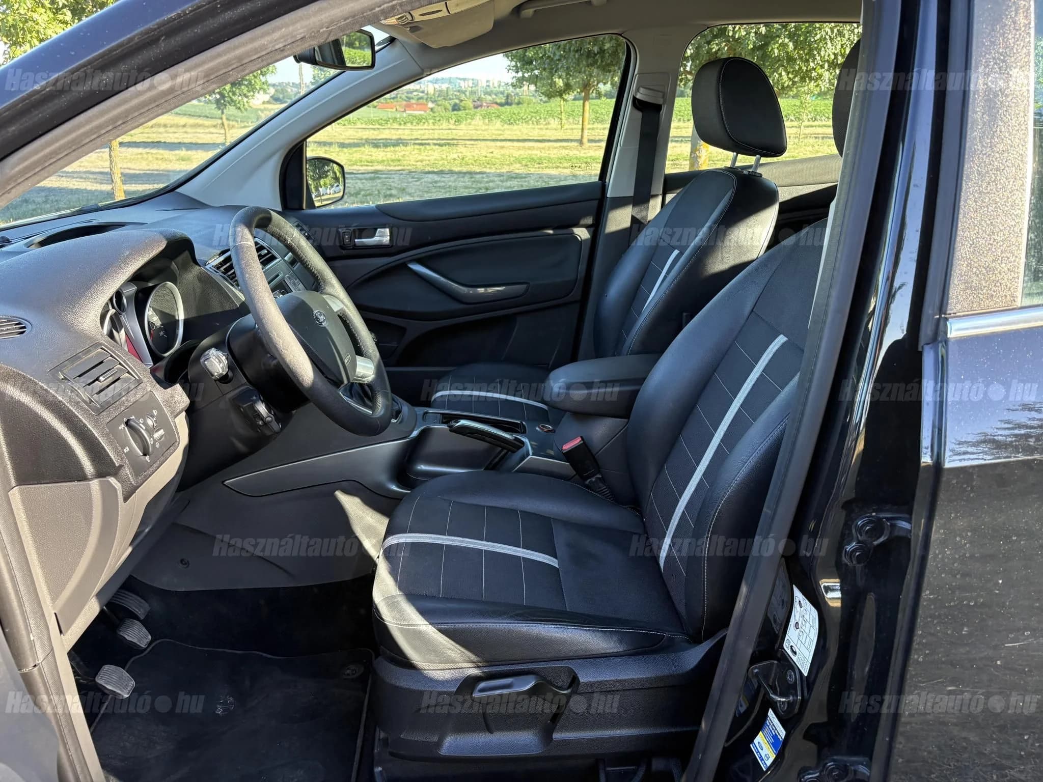 Használt Ford Kuga 2.0 TDCi Titanium 4WD eladó Zalaegerszegen – fotó 6