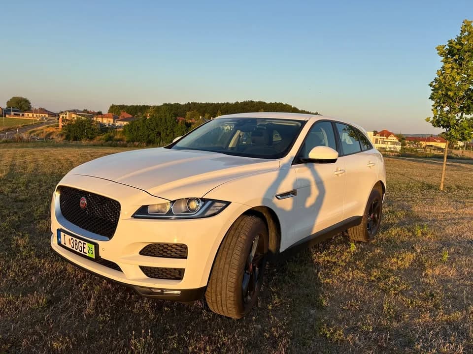 Használt Jaguar F-Pace 20d AWD eladó Zalaegerszegen – fotó 8