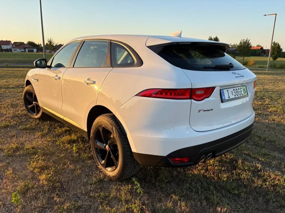Használt Jaguar F-Pace 20d AWD eladó Zalaegerszegen – fotó 9