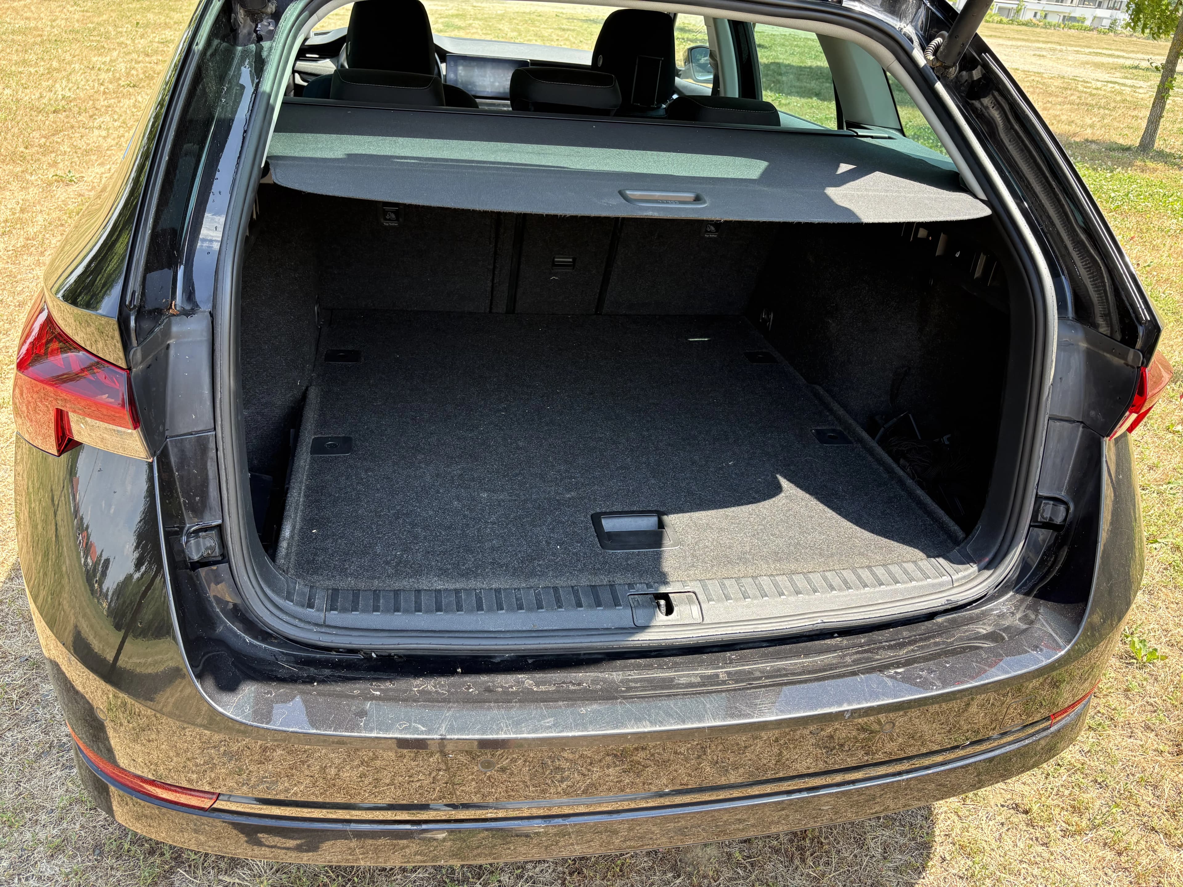 Használt Skoda Octavia Combi 2.0 TDI DSG eladó Zalaegerszegen – fotó 4